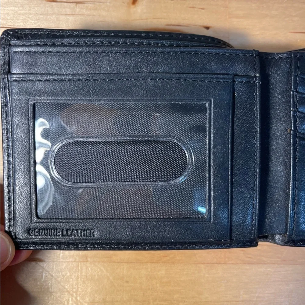 Perry Ellis Portfolio Men's Genuine Leather Bifold Wallet ID Holder Black